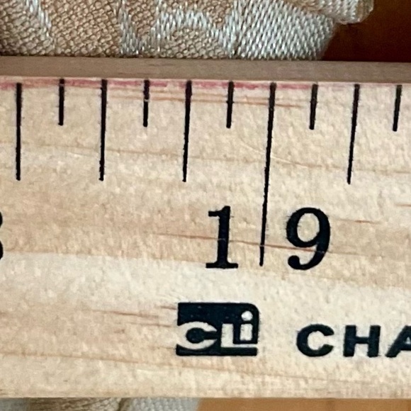 Sigrid Olsen Elegant Embroidered Cream and Gold Brocade Jacket Size 10 Buttons - Picture 14 of 17